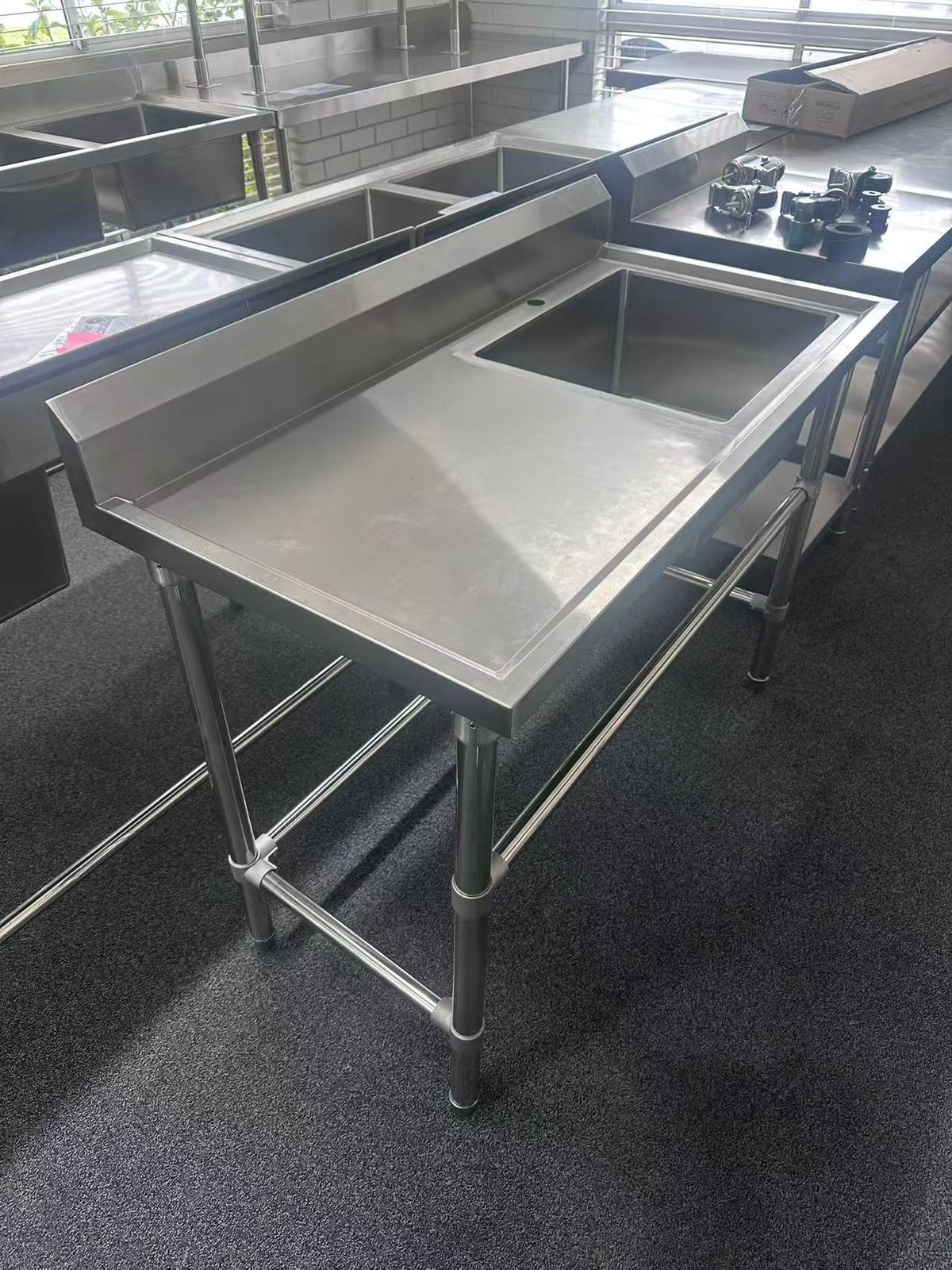 (#XD006) 1200x600x900 Right Sink (EX display, Pick up only, 1 only) EZ Stainless Pty Ltd