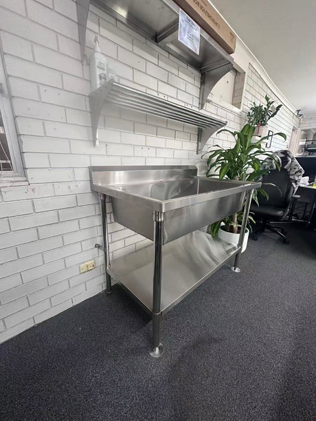 (#XD011) 1200x700x900 Mega Sink with drain fitted + bottom shelf + ScrewdownFeet(Pick up only, 1 left) Ex-display model EZ Stainless Pty Ltd