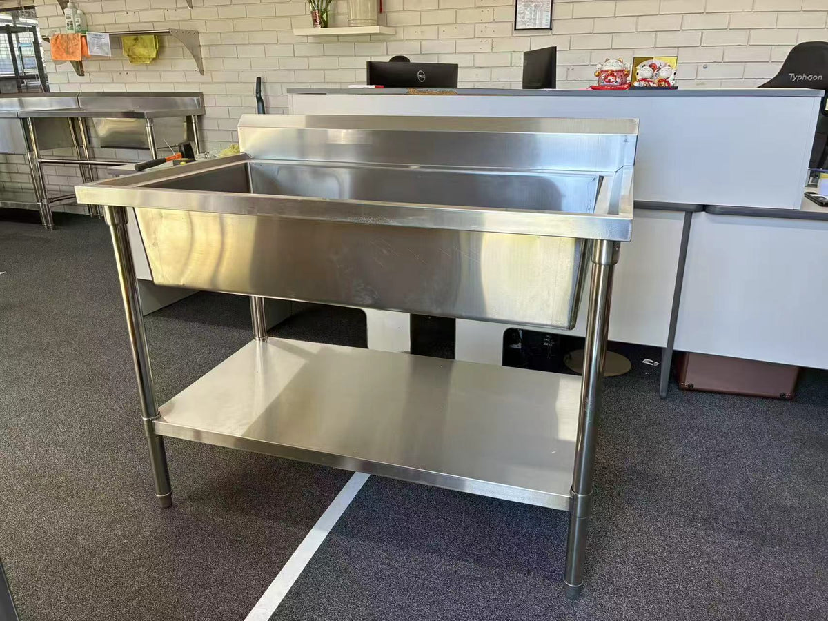 (#XD011) 1200x700x900 Mega Sink with drain fitted + bottom shelf + ScrewdownFeet(Pick up only, 1 left) Ex-display model EZ Stainless Pty Ltd