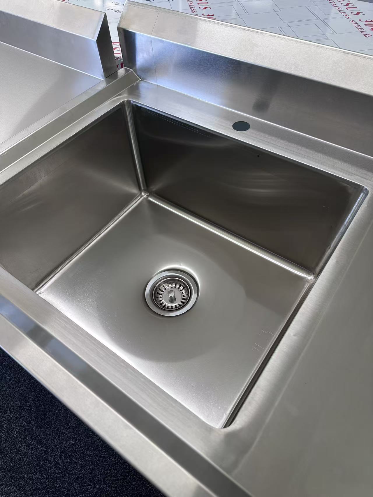 (#XD016) 1200x600x900 Left Sink (Brand New, Pick up only, 3 left) EZ Stainless Pty Ltd